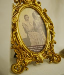 Art. History. Experience. – Eleganța unui cigar lounge bucurești în epoca interbelică